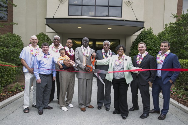 ribbon cutting promenade