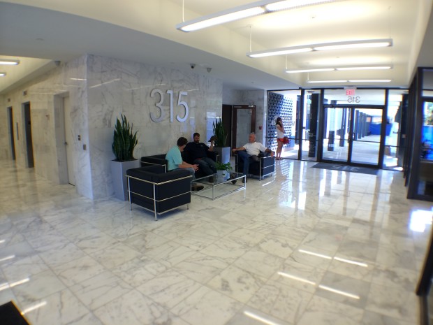 Lobby_315 W. Ponce de Leon Ave_5