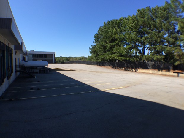 3735 Atlanta Industrial Parkway_Office:Warehouse back