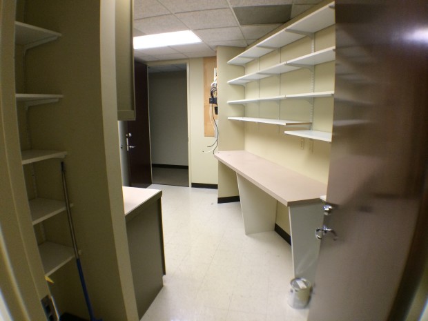 Private 3295 River Exchange_ 275_IT room