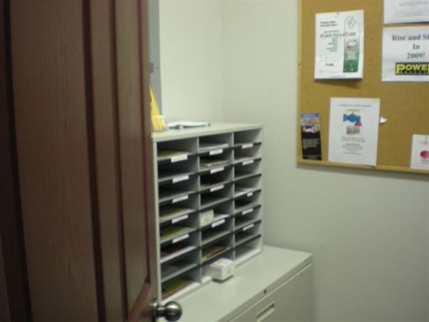 Dawsonville Office 2011 006