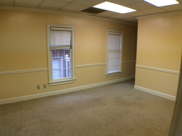 750 Hammond Drive_Office2