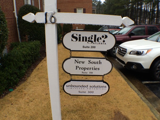 750 Hammond Drive_Sign