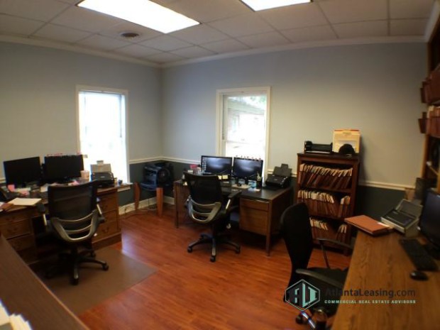 1849 Peeler Rd Dunwoody GA 30338 Large Office
